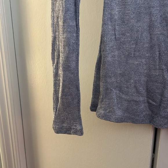 🐾4 for $40 Express lightweight sweater with some shimmer in it blue - Picture 5 of 8